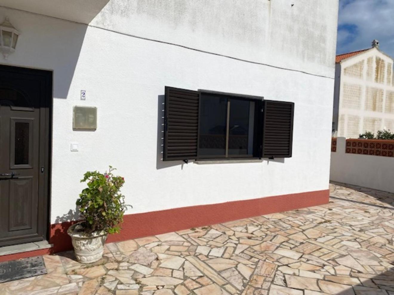 Swordfish Beach House Peniche Exterior foto